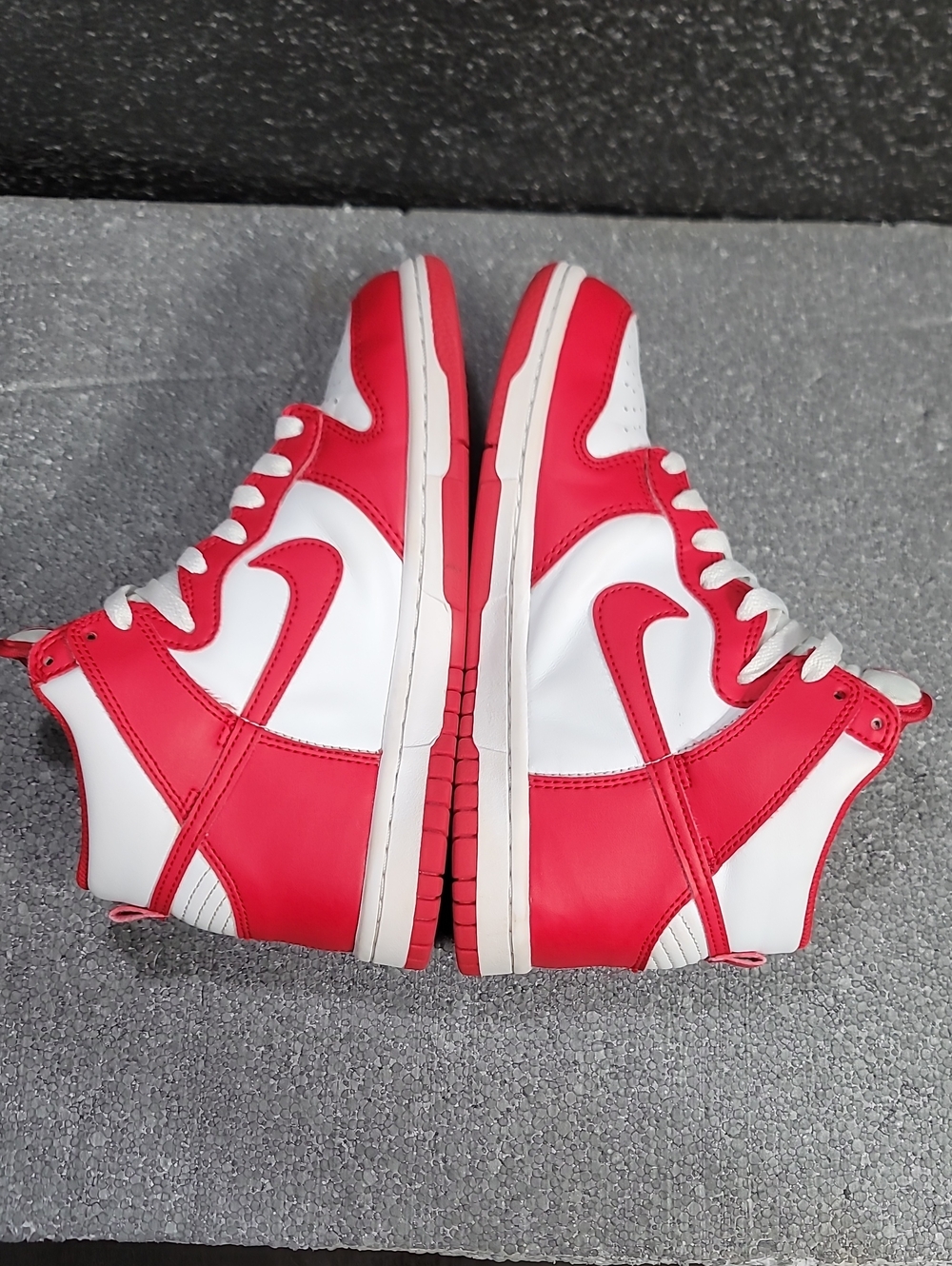Nike Dunk High "University Red" Wmns 6 Great Condition, Ships Today - Picture 7 of 15